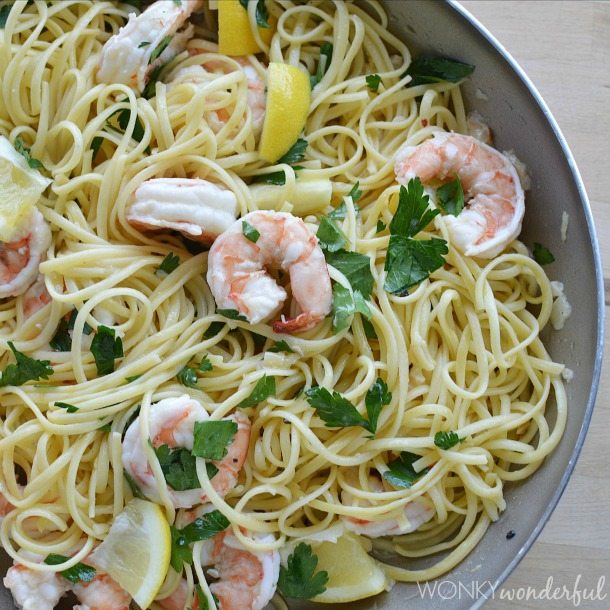 Shrimp Scampi Pasta Recipe - A simple meal that is bursting with flavors! Quick Dinner made from scratch!