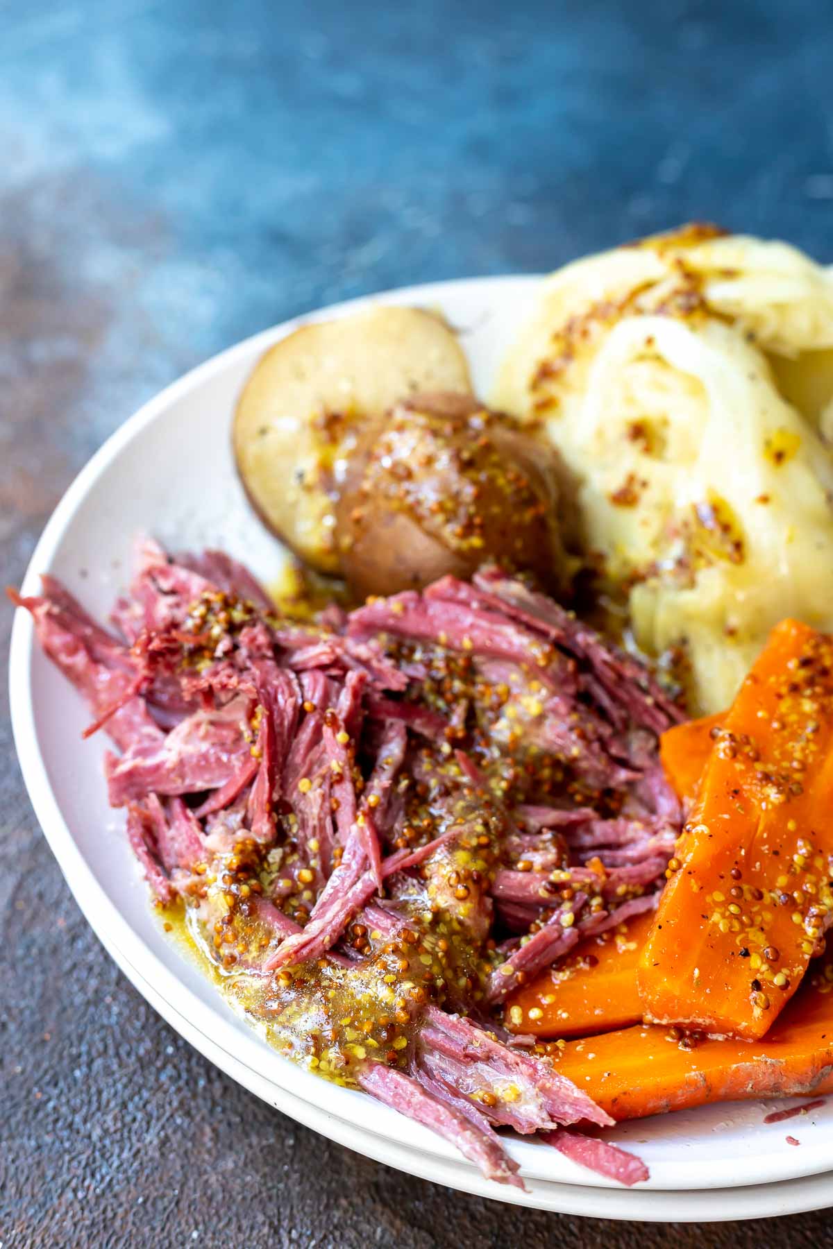 crockpot corned beef and cabbage recipe