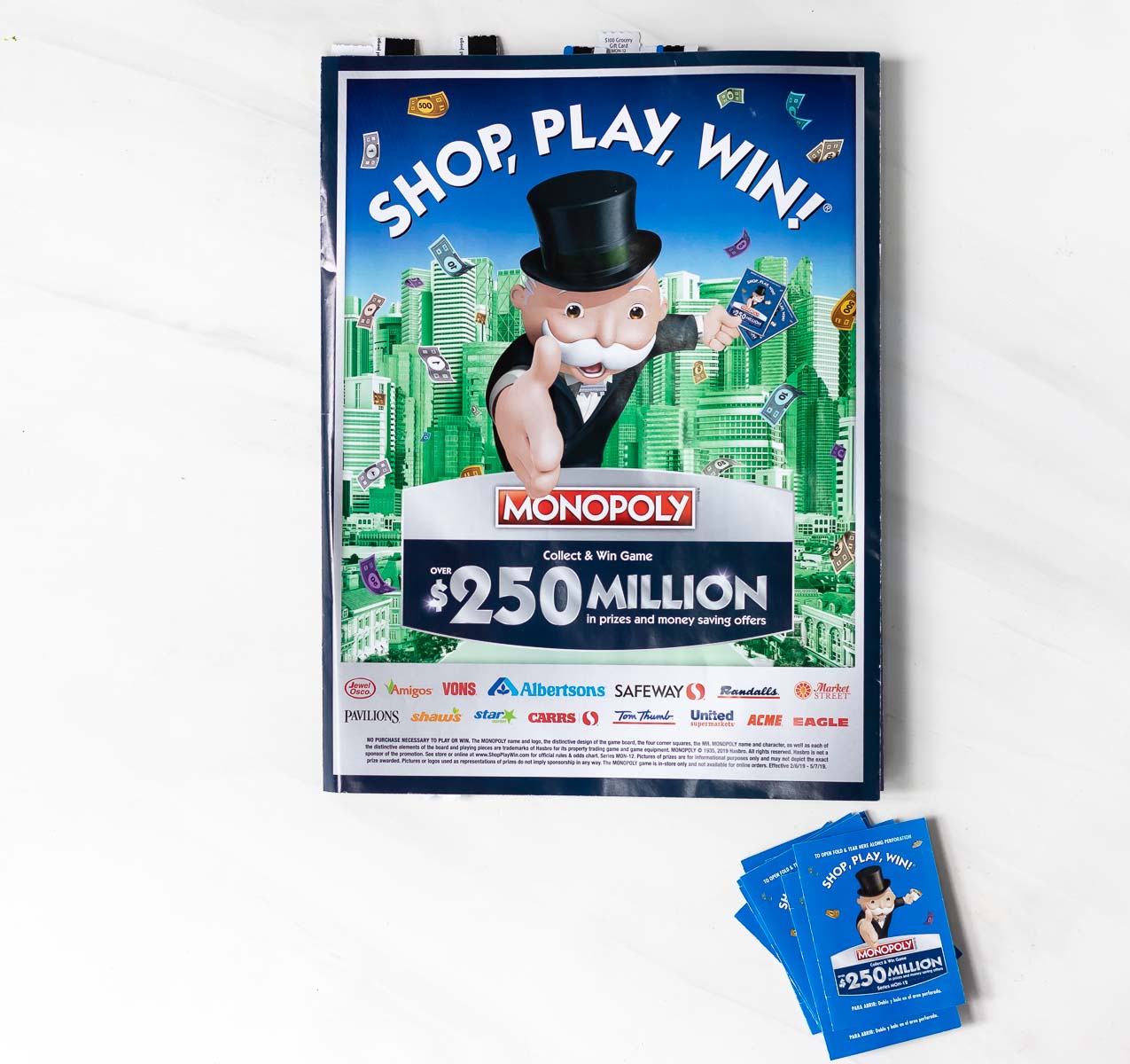 monopoly shop play win game board and pieces 