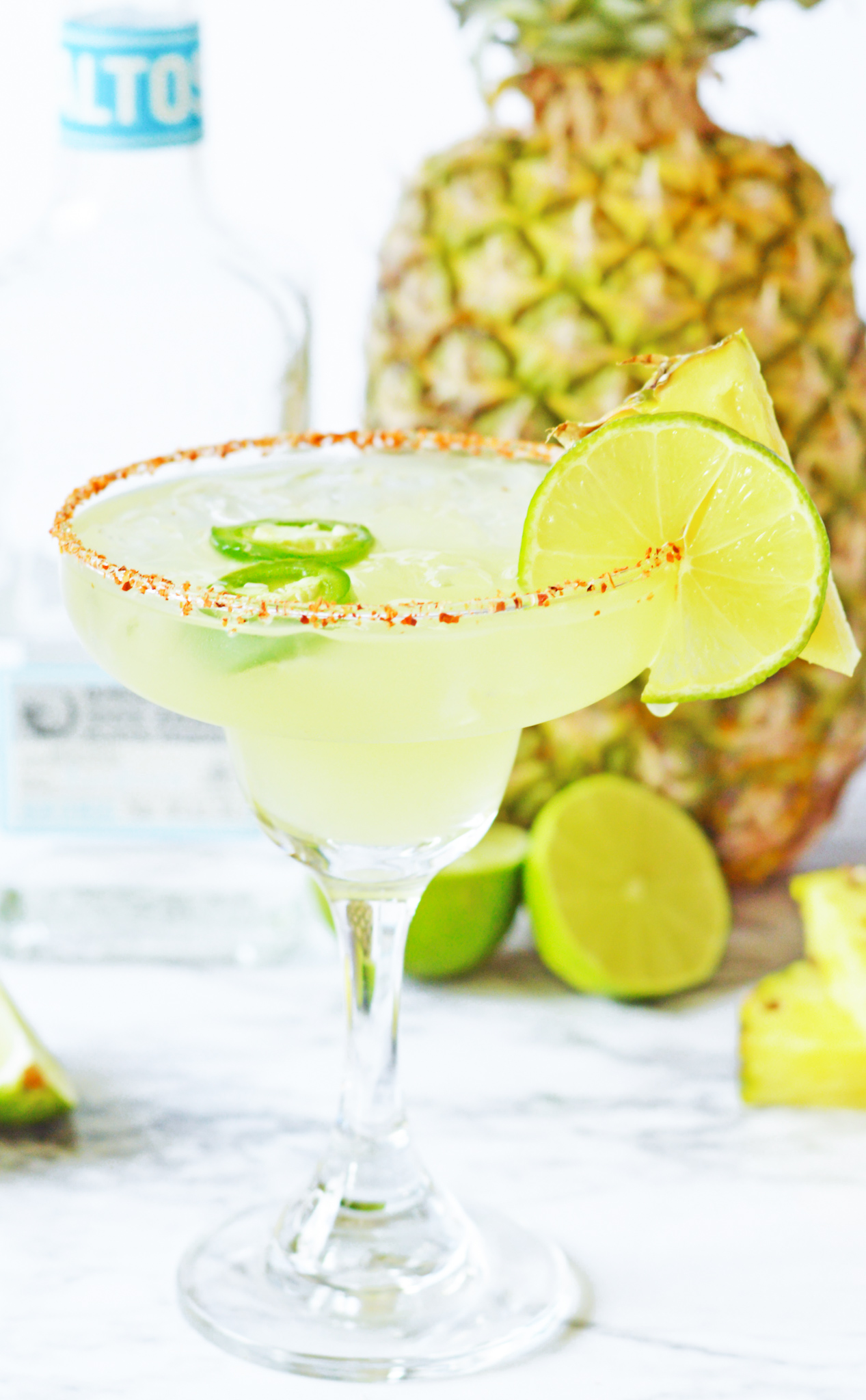 PINEAPPLE JALAPENO MARGARITA + WonkyWonderful